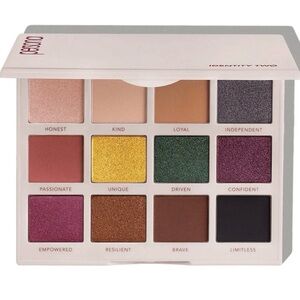 Persona Identity Two Pressed Neutral Powder Eyeshadow Palette 13.8g new